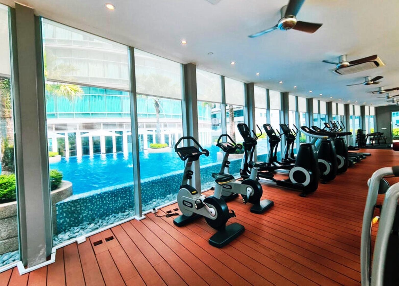 Vortex Suites Klcc By Blacknest Куала Лумпур Екстериор снимка
