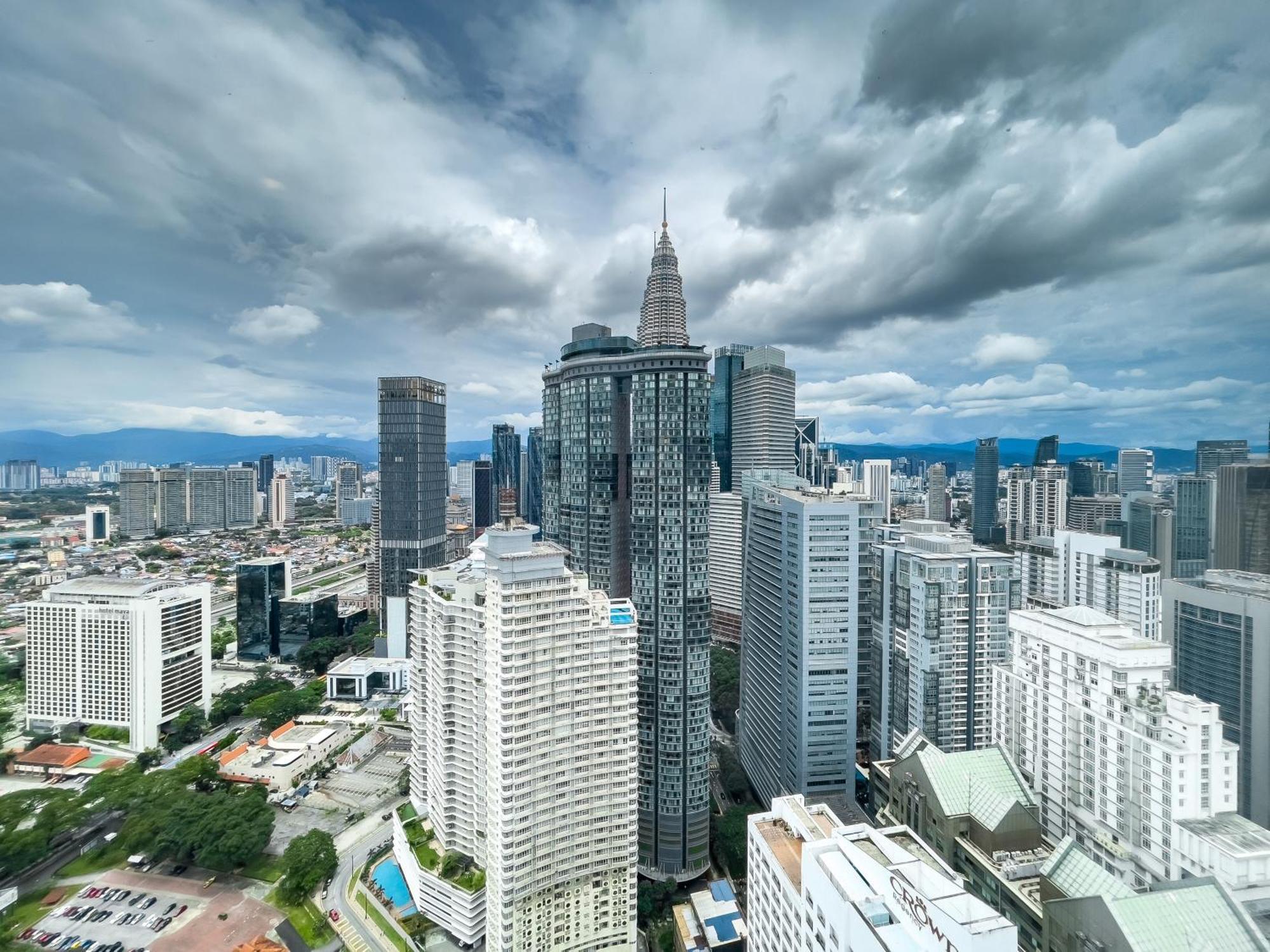 Vortex Suites Klcc By Blacknest Куала Лумпур Екстериор снимка