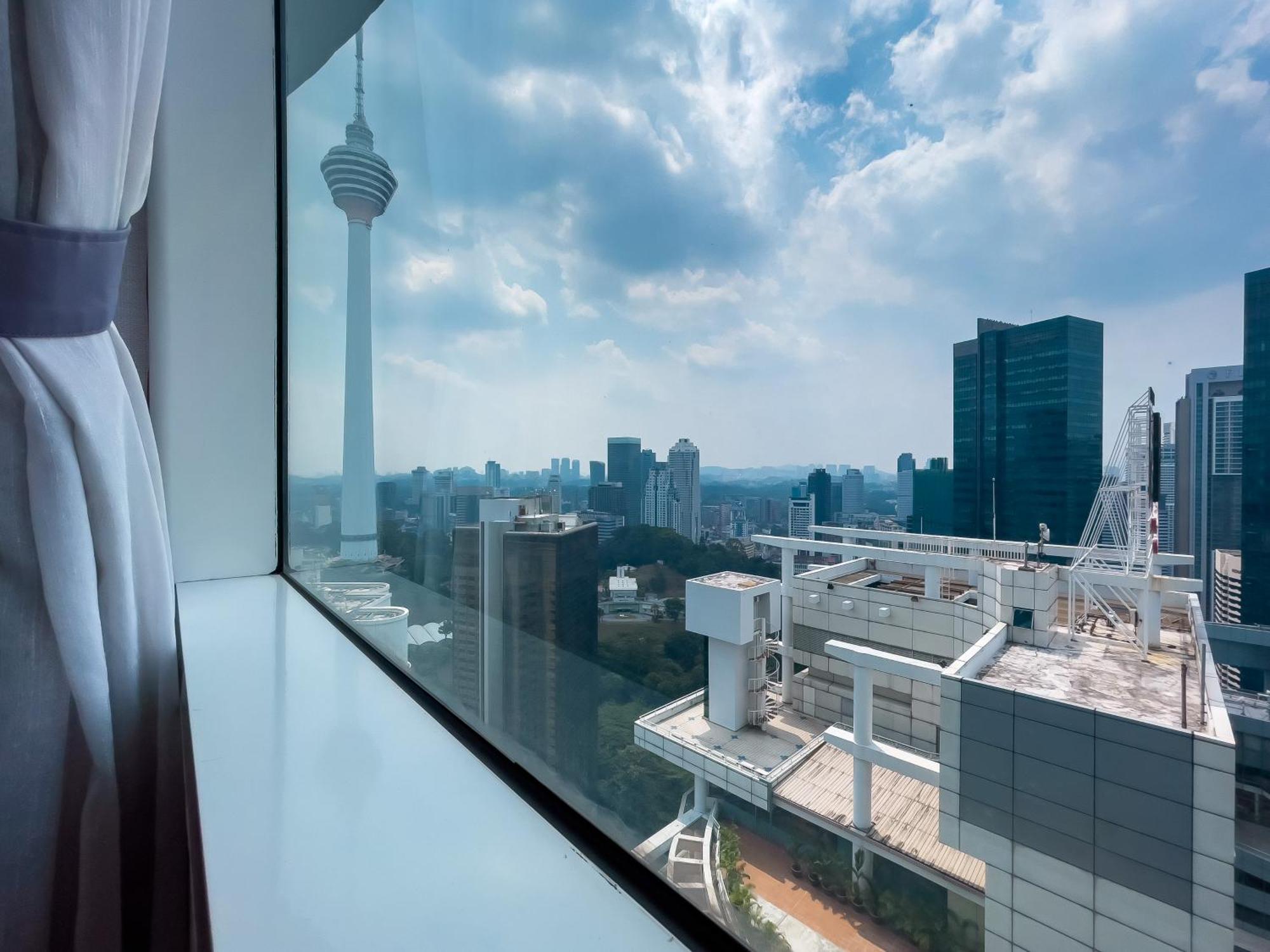 Vortex Suites Klcc By Blacknest Куала Лумпур Екстериор снимка