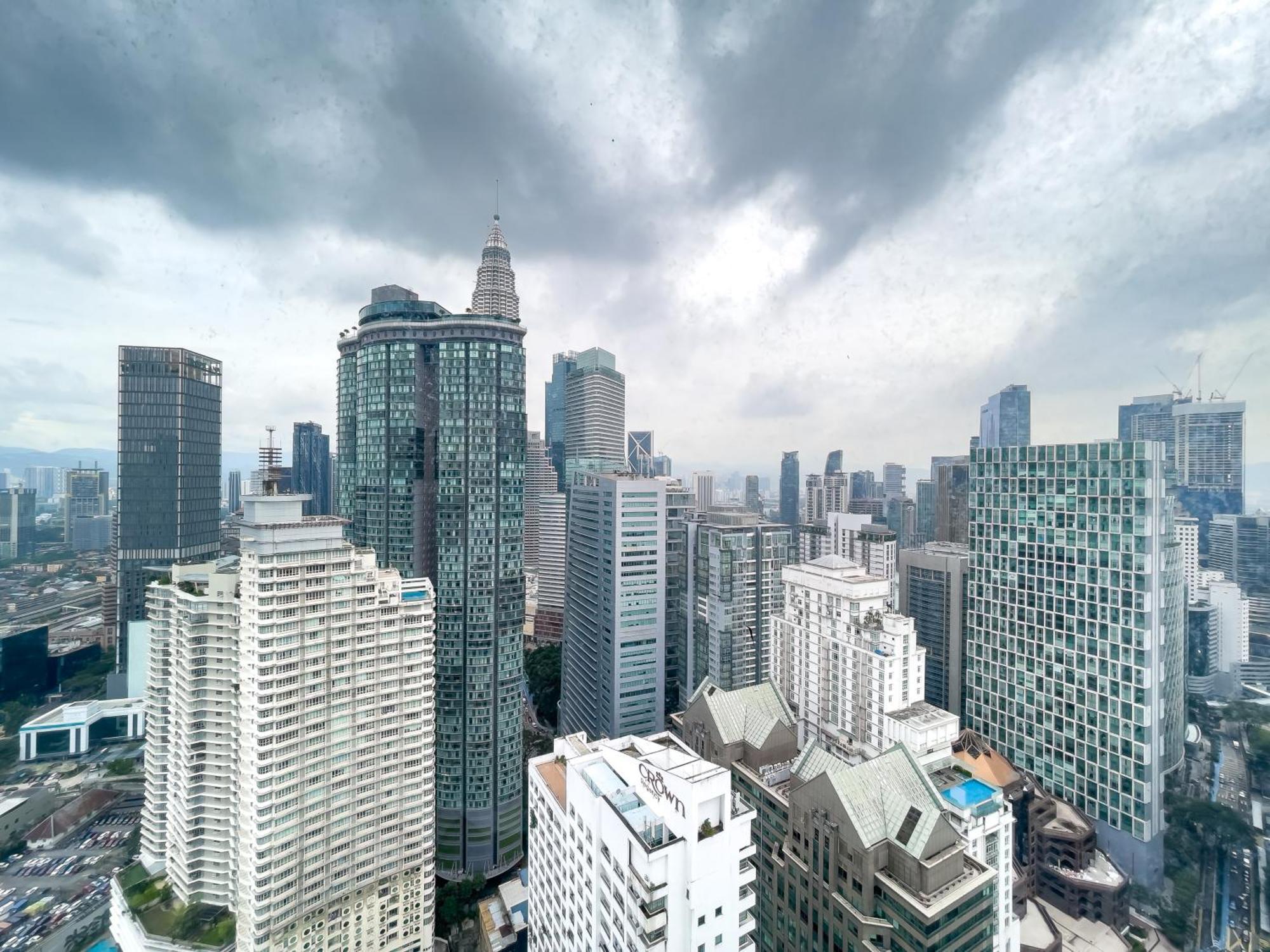 Vortex Suites Klcc By Blacknest Куала Лумпур Екстериор снимка
